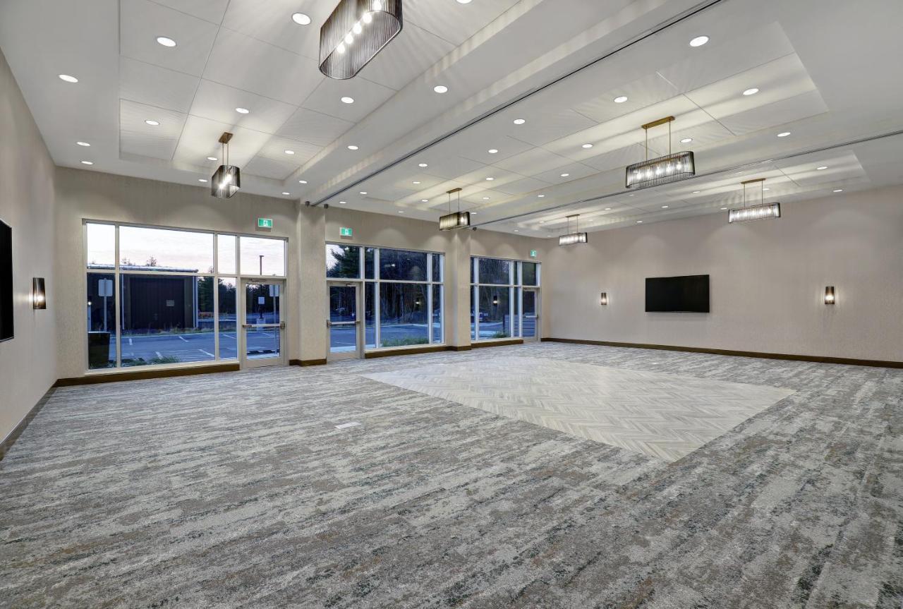 Holiday Inn Express - Kingston West By Ihg Extérieur photo