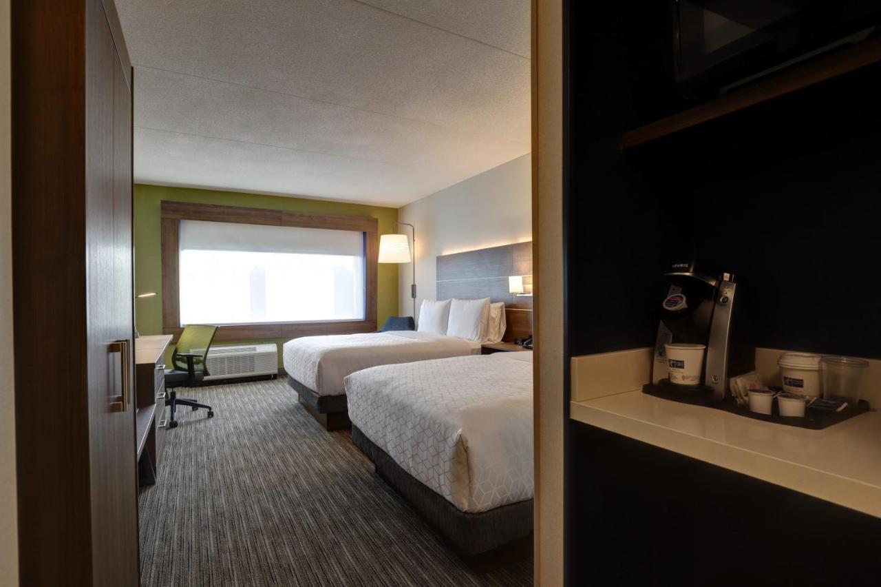 Holiday Inn Express - Kingston West By Ihg Extérieur photo