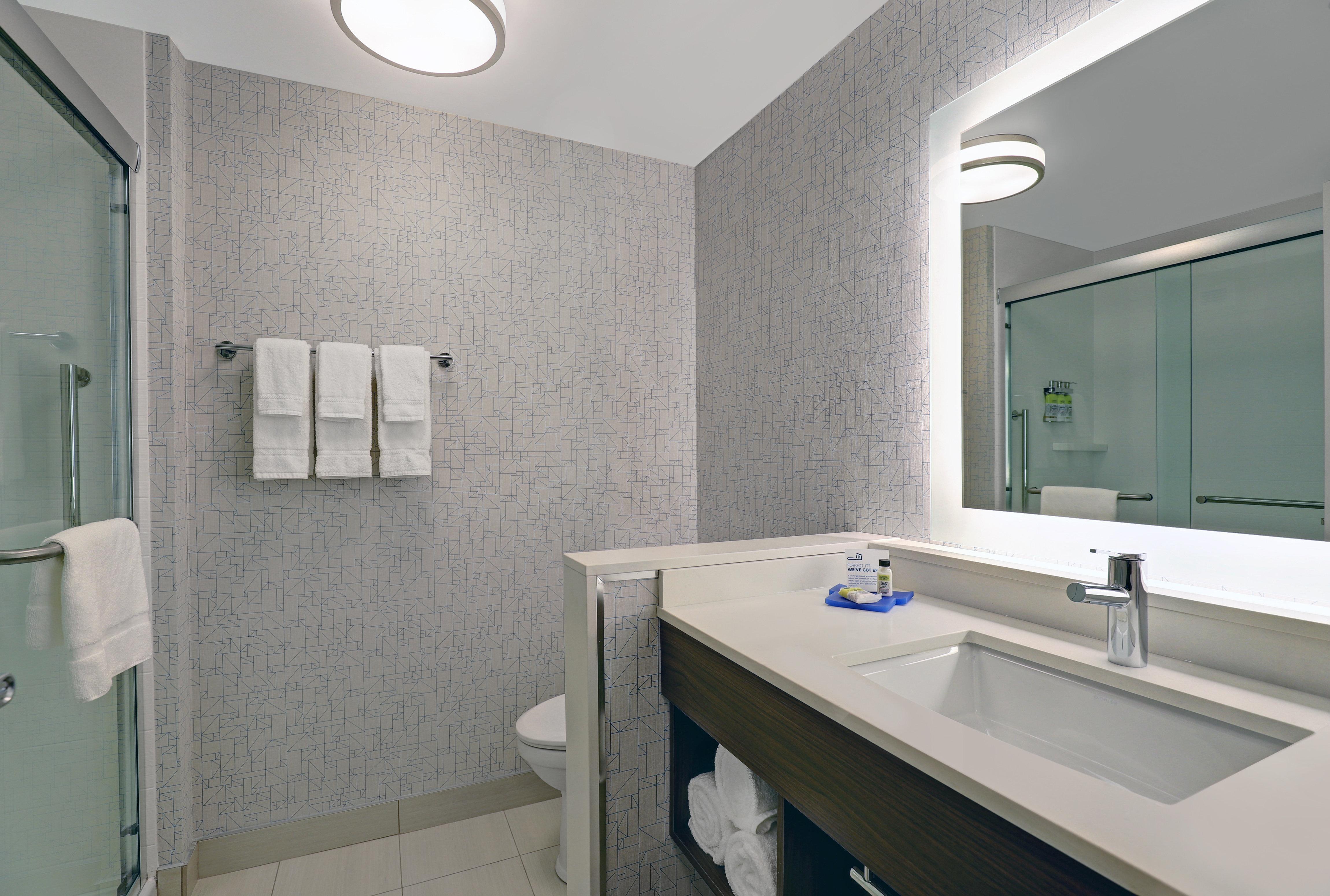 Holiday Inn Express - Kingston West By Ihg Extérieur photo