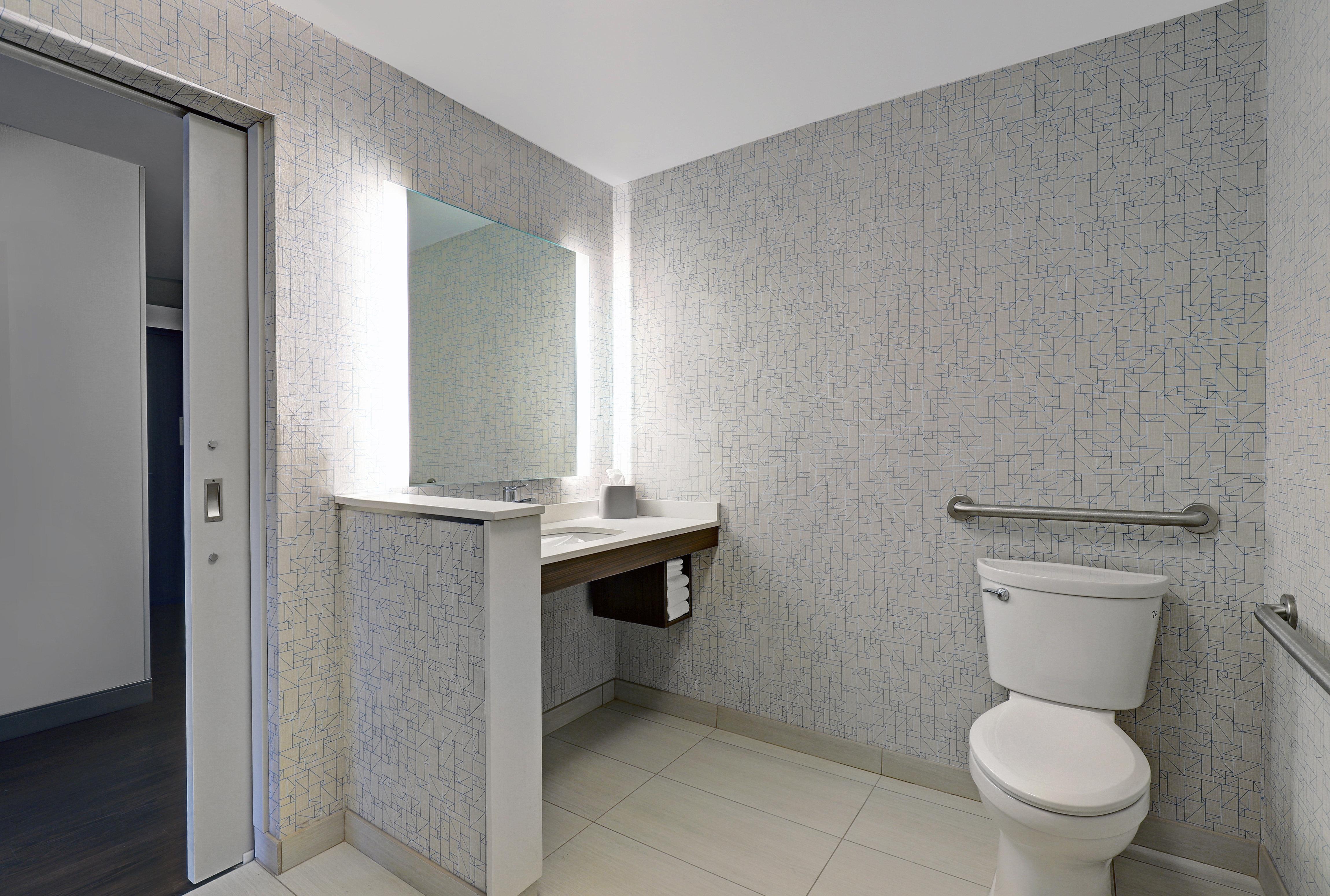 Holiday Inn Express - Kingston West By Ihg Extérieur photo